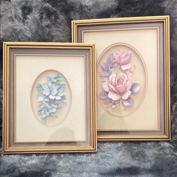 2 Vintage 3D paper tole Flower pictures - Picture 1 of 16